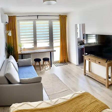Apartman 2 *