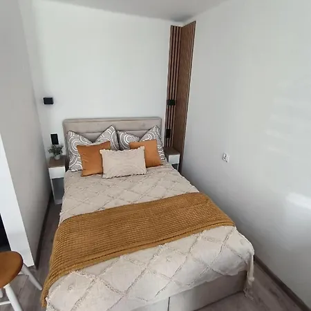 2 Apartman *