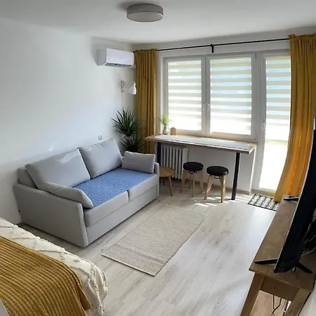 Apartman 2 *